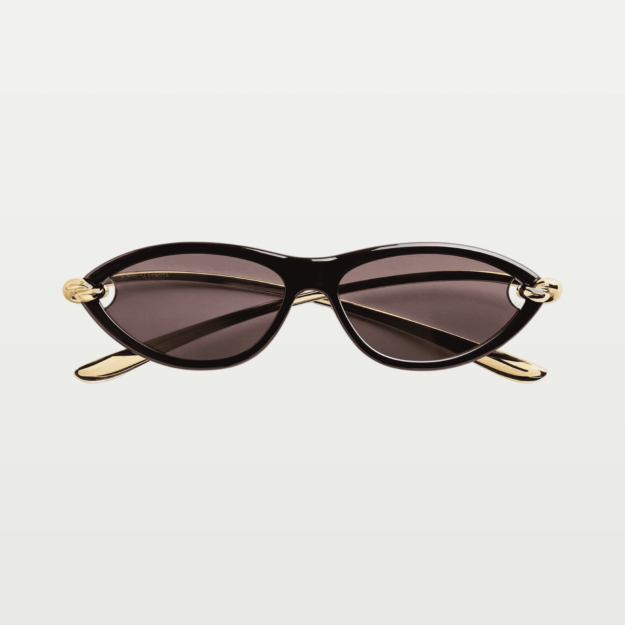 Knot Cat Eye Sunglasses in Black/gold/grey image